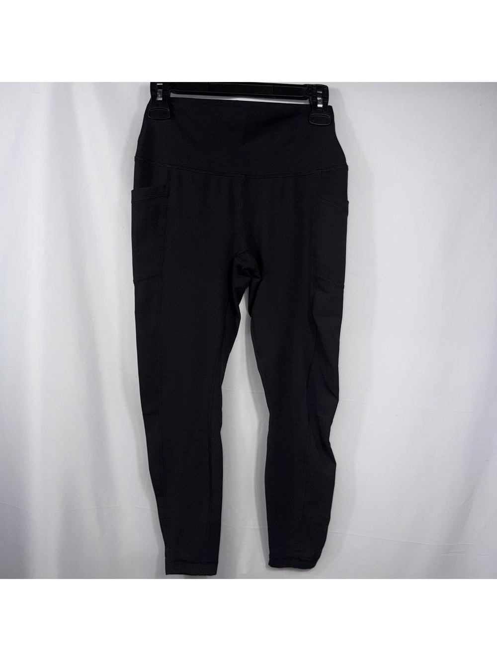 Yogalicious Black Pocket Leggings Size M